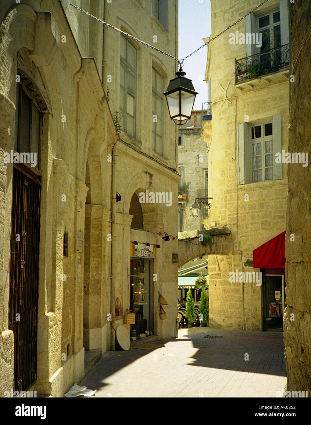 View of characteristic backstreet & typical stone archway & shops