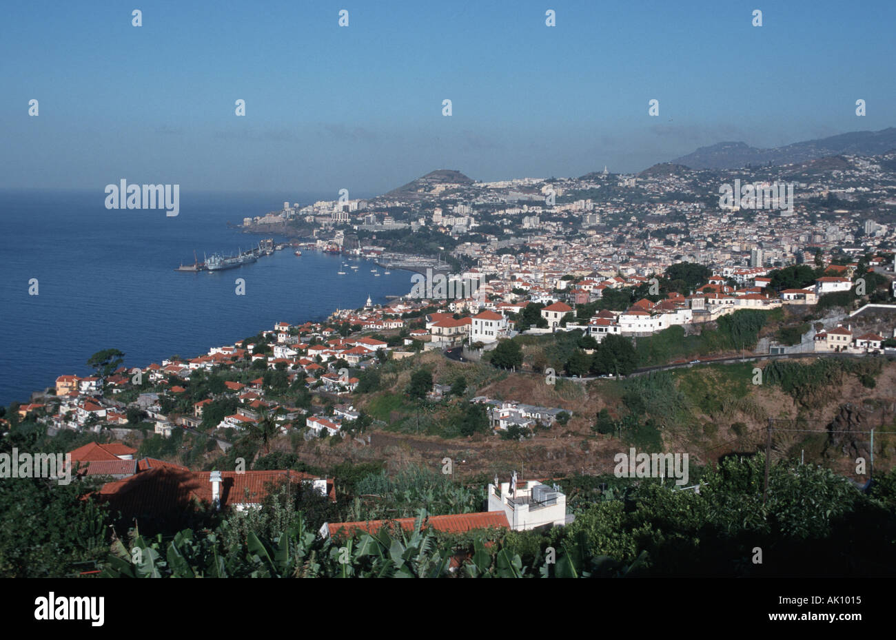 Portugal Madeira Madeira Blick auf Funchal und Meer Totale Stock Photo