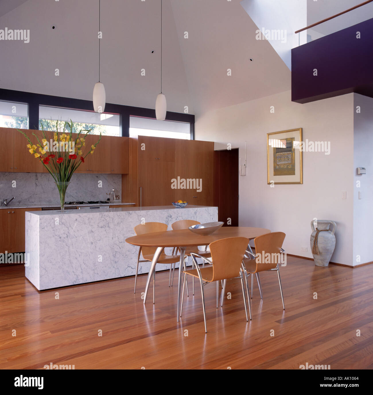 Interiors kitchen rack table hi-res stock photography and images - Alamy