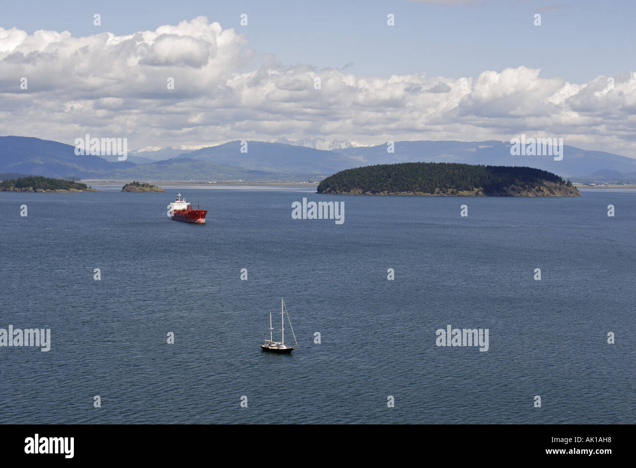 Anacortes ferry hi-res stock photography and images - Alamy