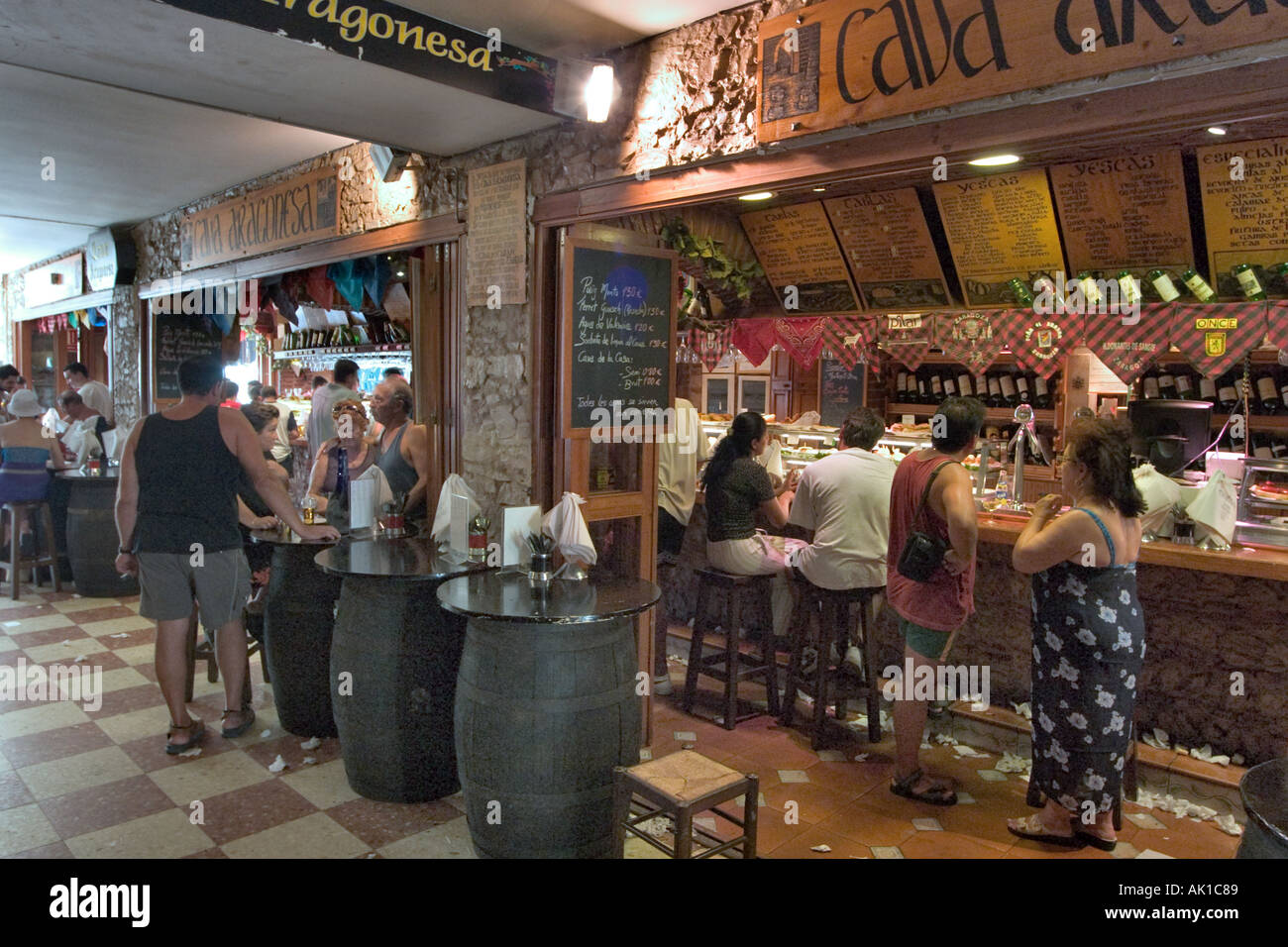 Actualizar 62+ imagen bar cava Abzlocal.mx