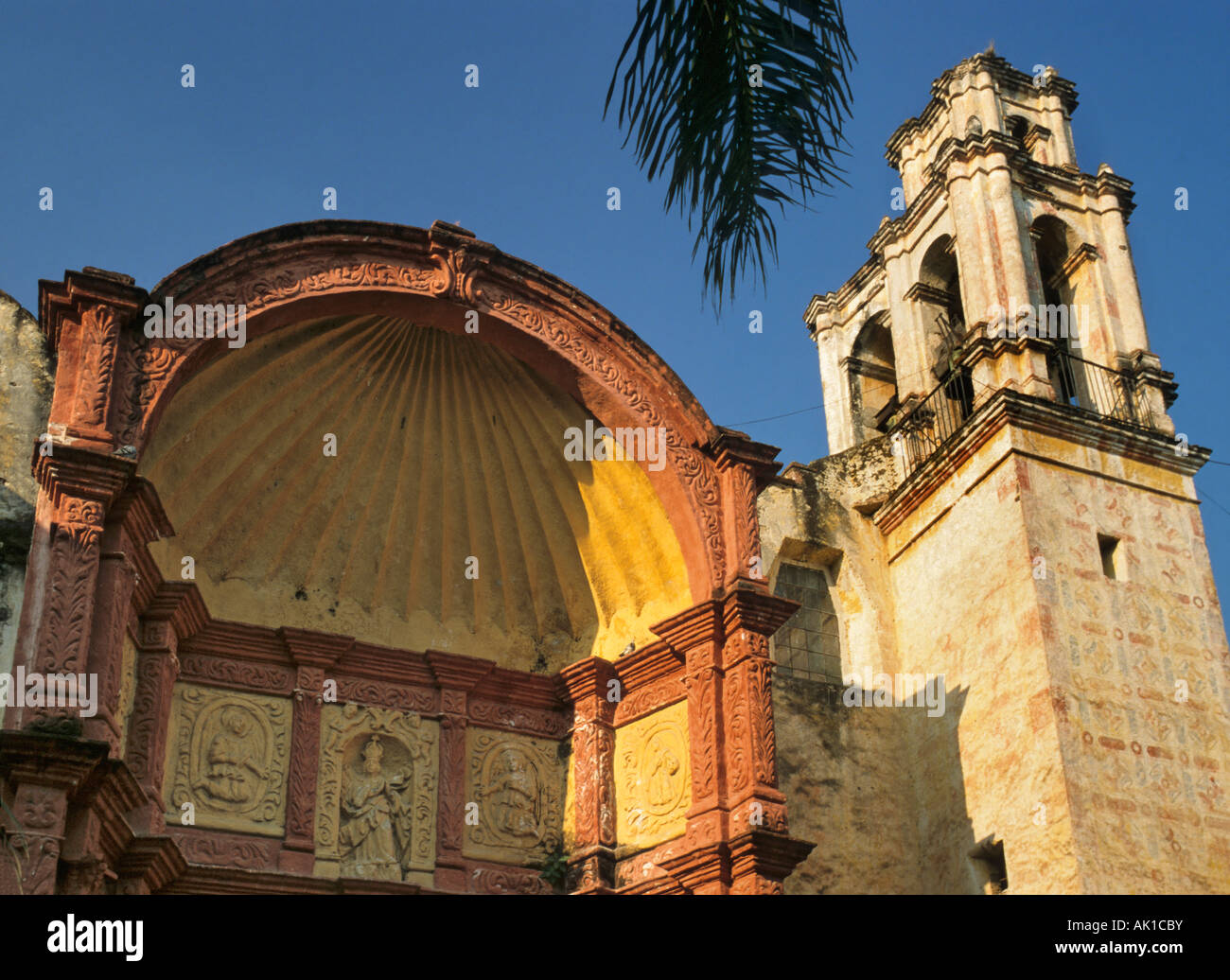 Concave facade of Templo de la Tercera Orden Recinto de la Catedral Cuernavaca Mexico Stock Photo