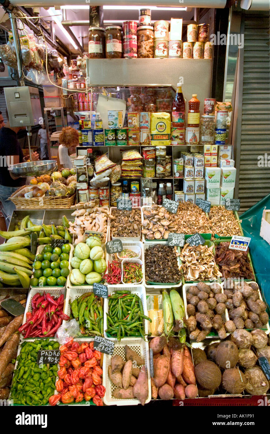 Fruit and vegetable stall, Mercat Sant Josep, La Boqueria, Rambla Sant Josep, Las Ramblas, Barcelona, Catalunya, Spain Stock Photo