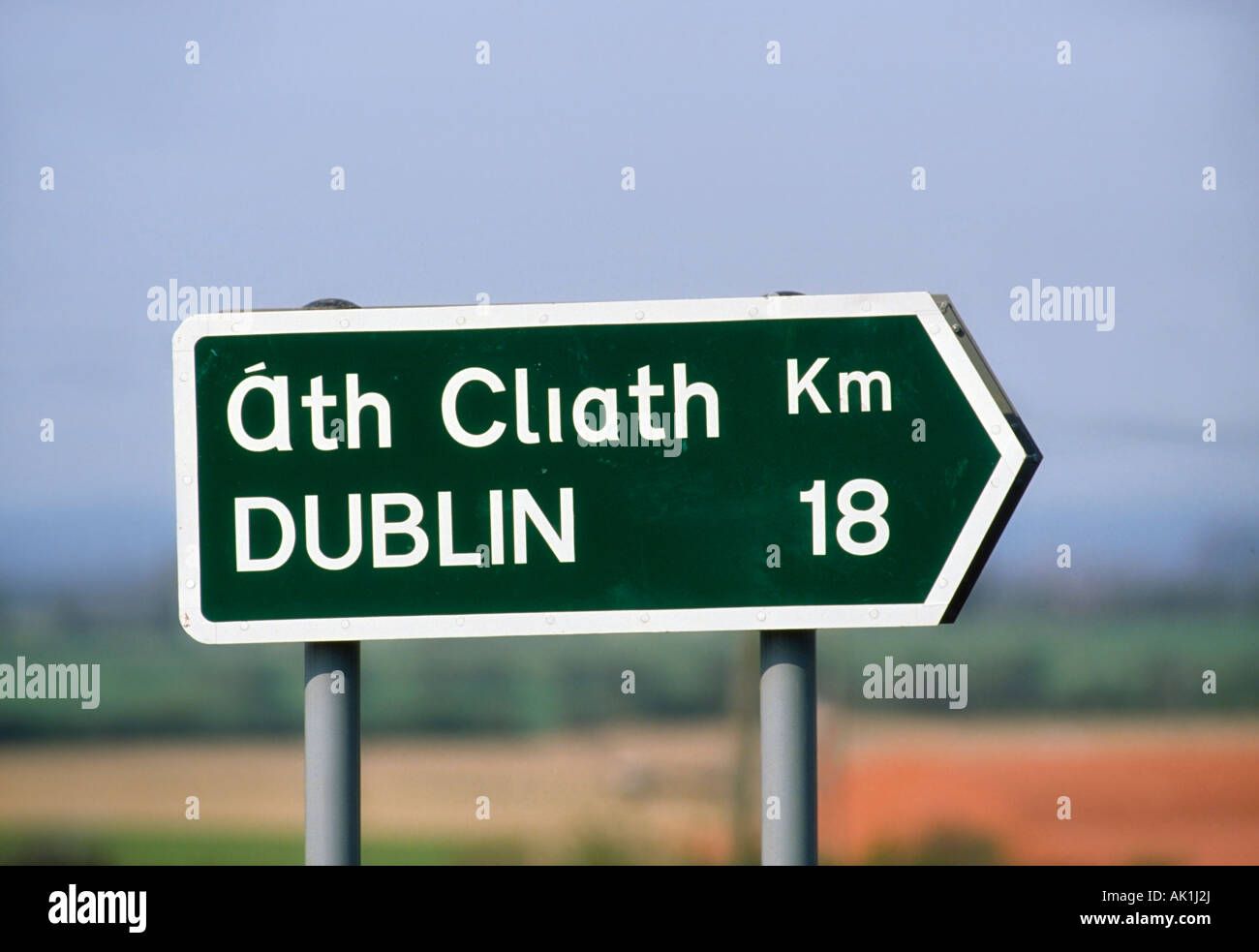 ireland-road-sign-to-dublin-stock-photo-14855033-alamy