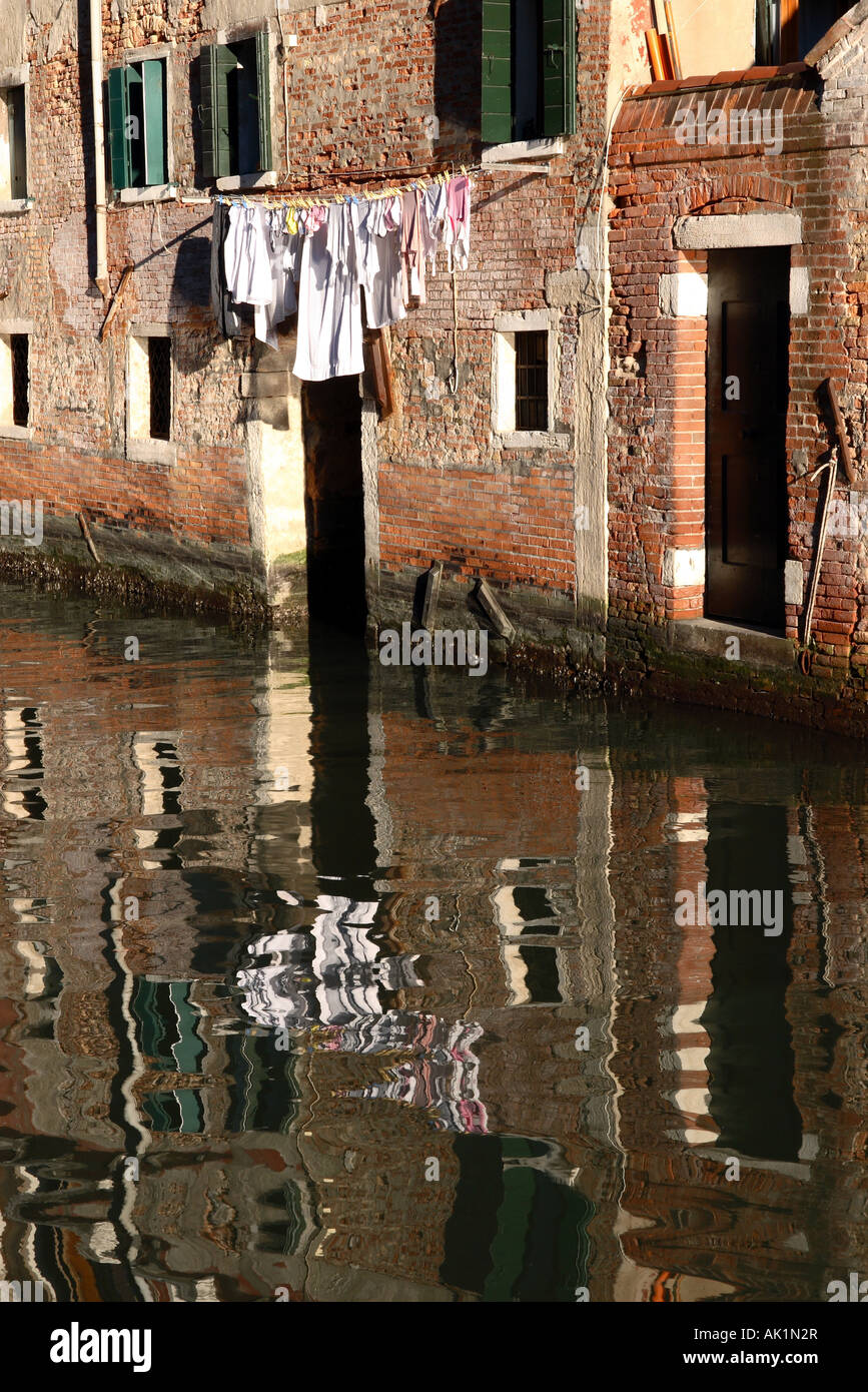 Backstreet canal in venice hi-res stock photography and images - Alamy