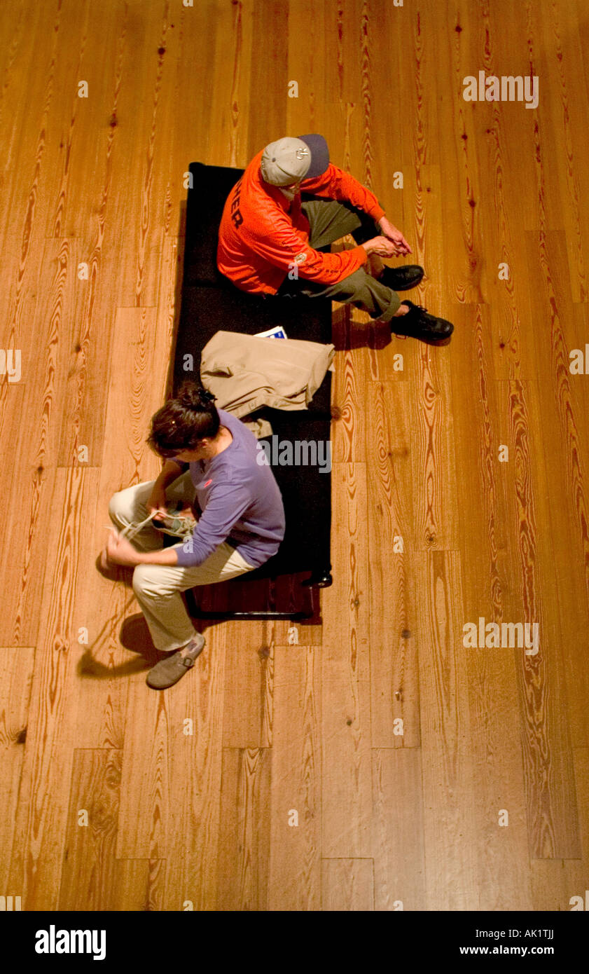 Portland Maine Portland Museum of Art waiting Portland Museum of Fine Art students waiting in the public gallery Stock Photo