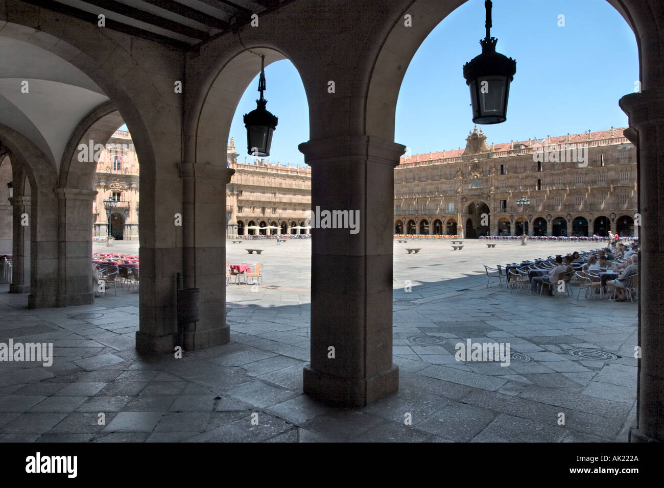 Plaza mayor arcade hi-res stock photography and images - Alamy