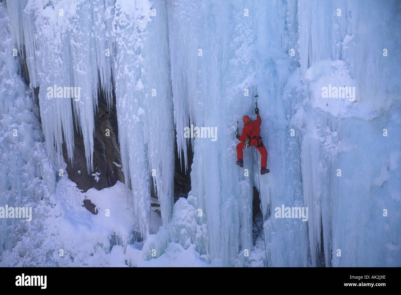 Ice axes tools hi-res stock photography and images - Alamy