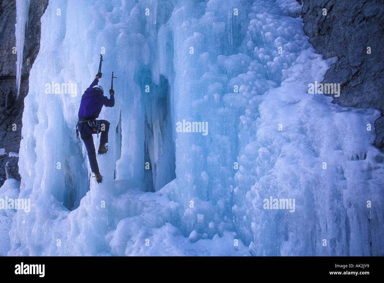 Ice axes tools hi-res stock photography and images - Alamy