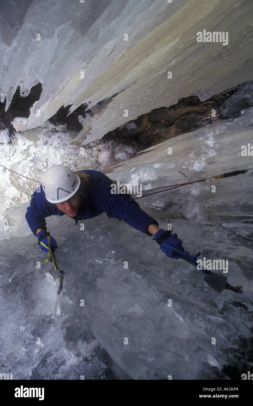 Ice axes tools hi-res stock photography and images - Alamy