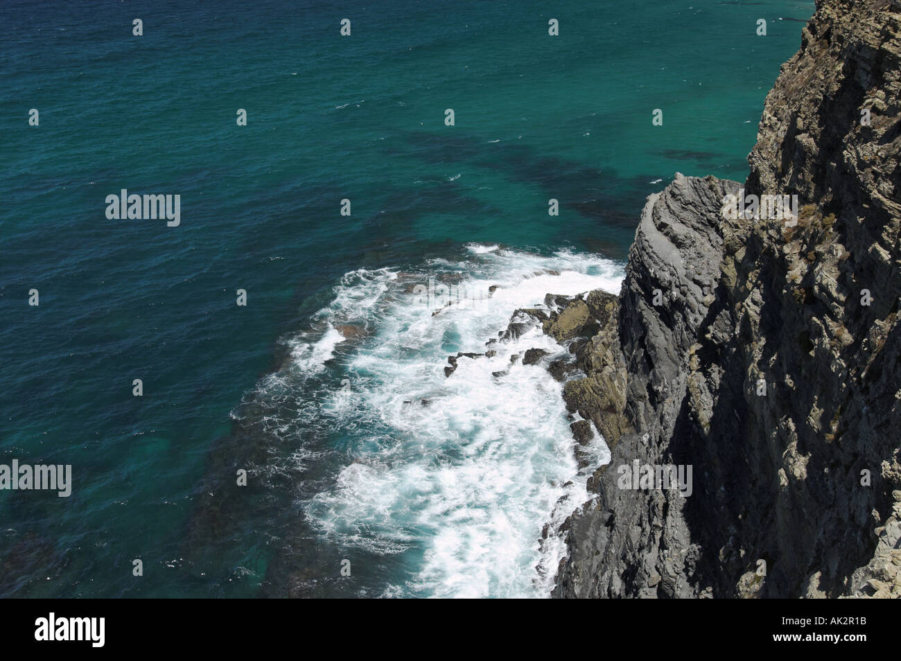 Rock like breaking wave hi-res stock photography and images - Alamy