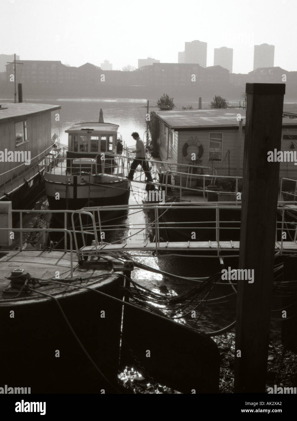 Chelsea Houseboats London Stock Photo Alamy