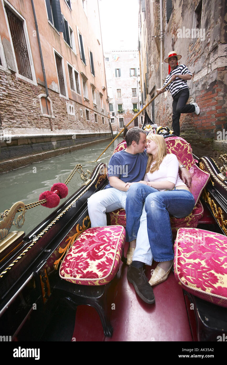 Couple kissing on gondola hi-res stock photography and images - Alamy