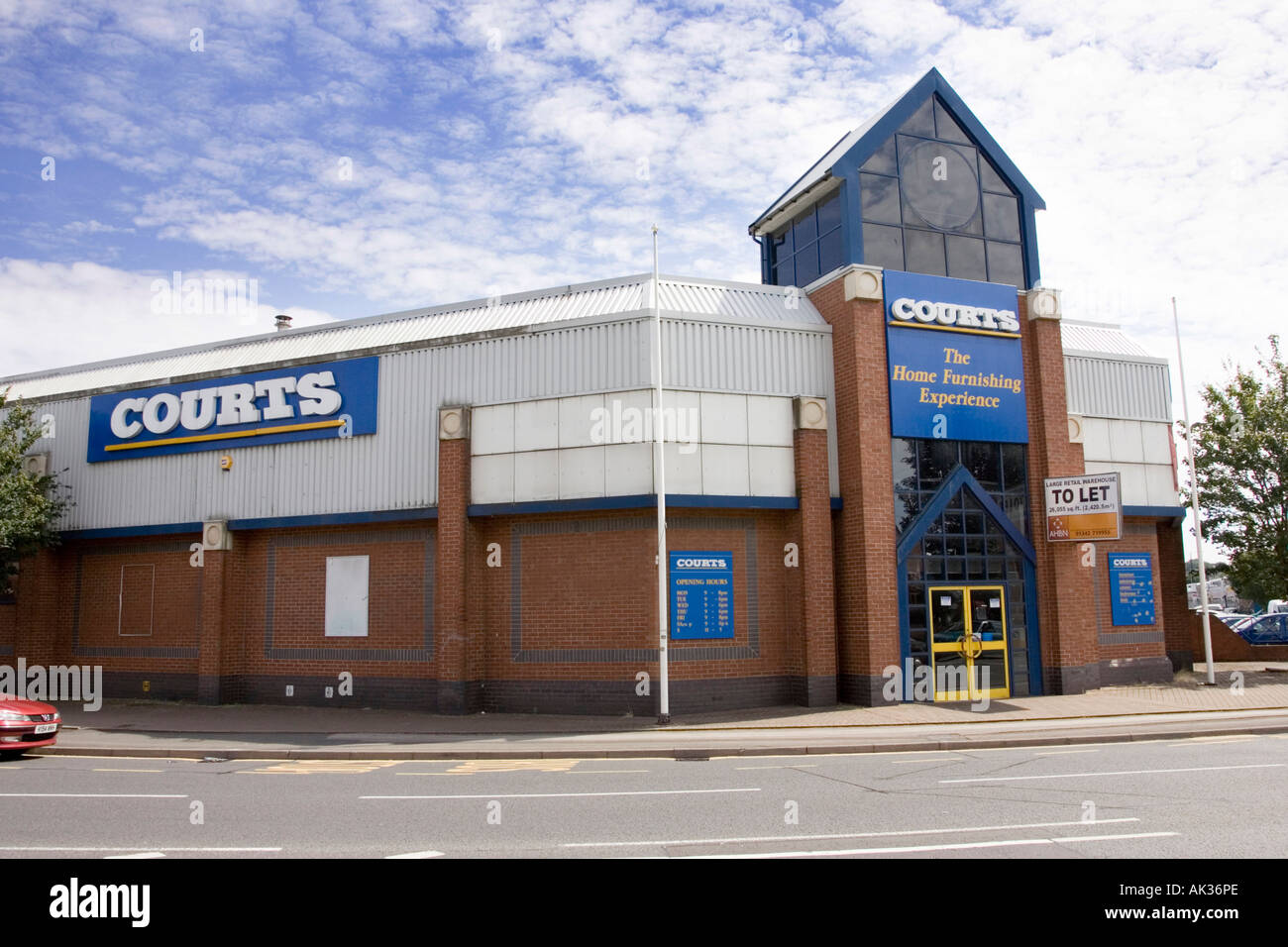 Courts furniture store in Worcester, UK Stock Photo: 8497133 - Alamy