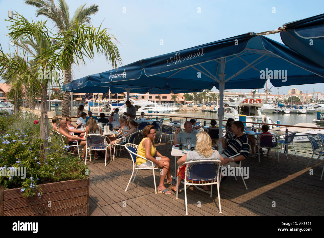 Waterfront cafe in the Marina, Vilamoura, Algarve, Portugal Stock Photo