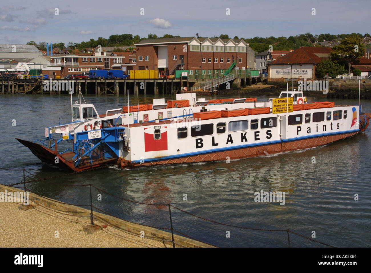 Cowes to East Cowes floating bridge Isle of Wight England UK Stock