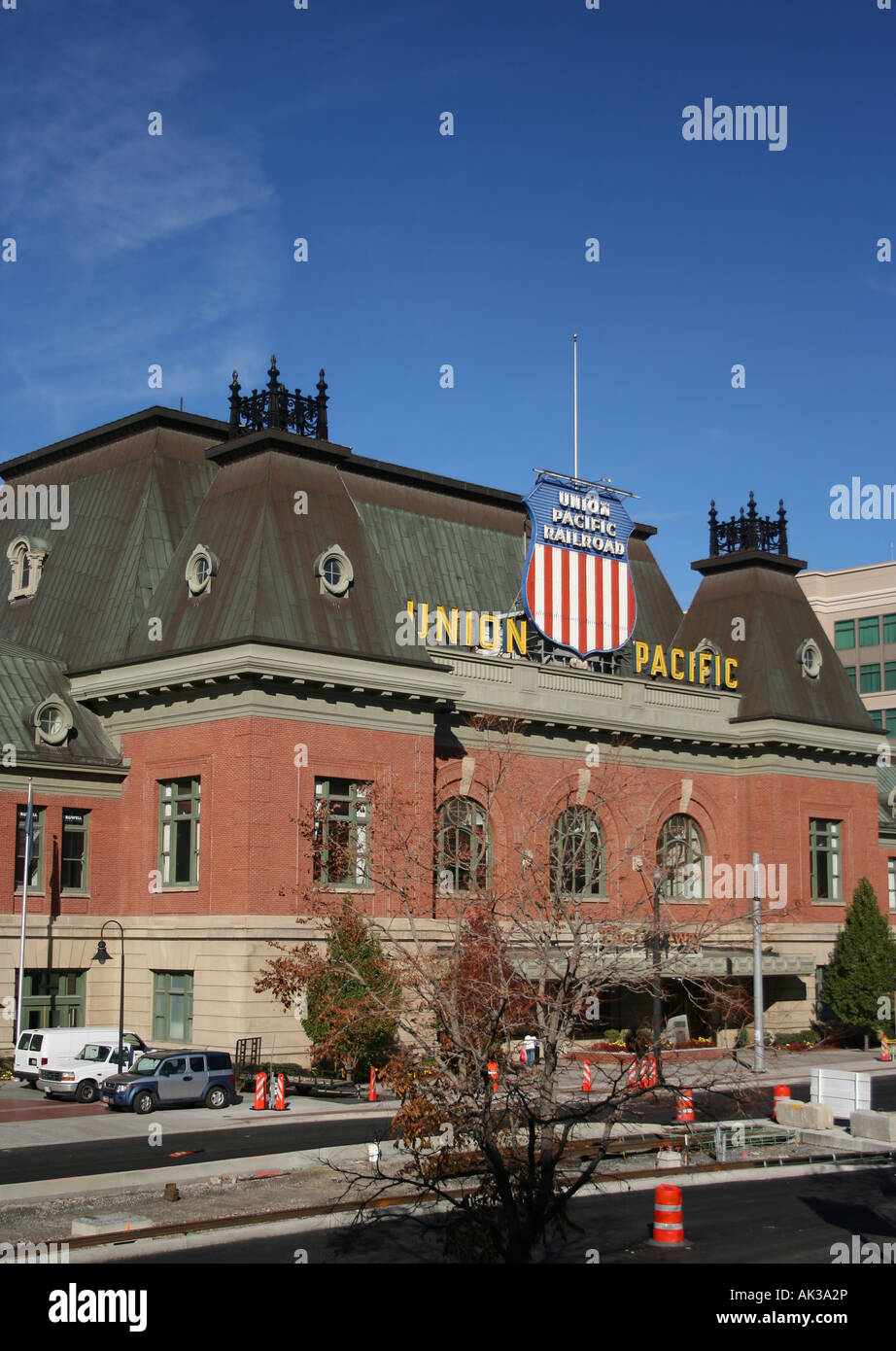 Exterior of Union Pacific Railway Station Salt Lake City October 2007 Stock Photo Alamy