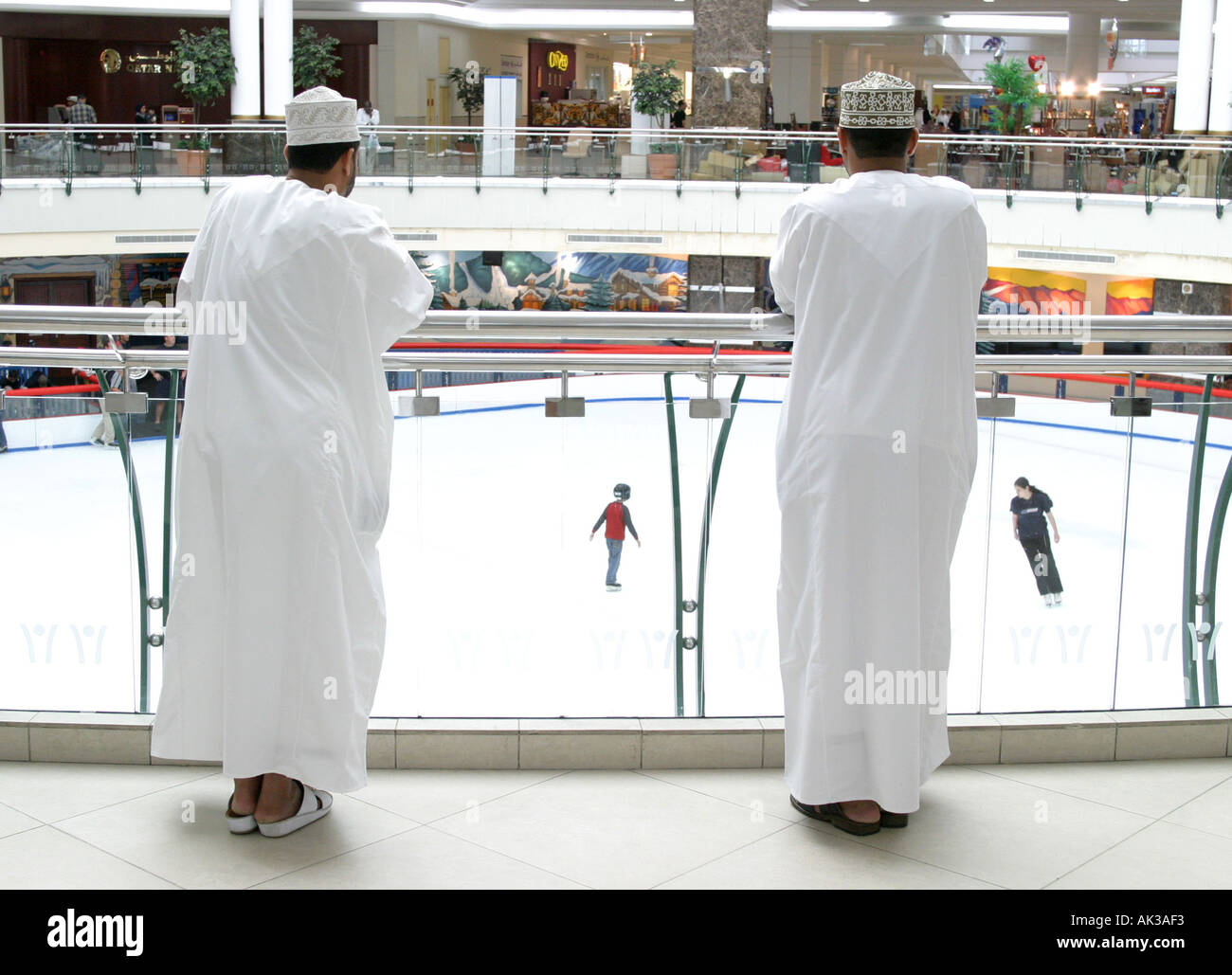 Iceskating islam hires stock photography and images Alamy