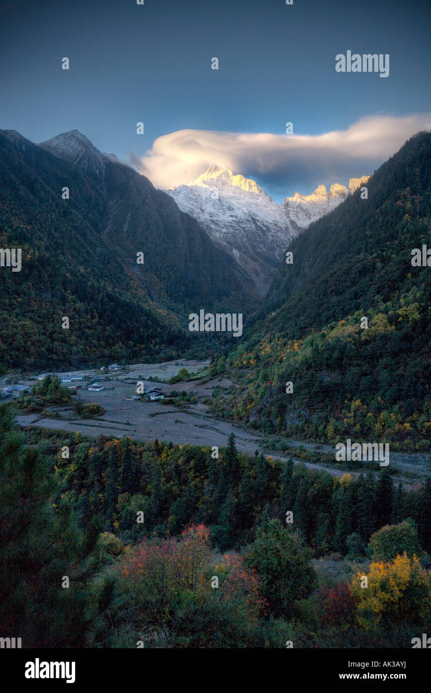 Sunrise In Meili Snow Mountains National Park With Fall Colors Yubeng sunrise-in-meili-snow-mountains-national-park-with-fall-colors-yubeng