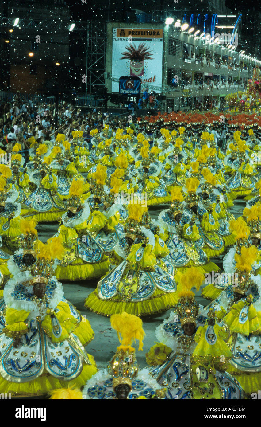 Rio carnival dancers hi-res stock photography and images - Alamy