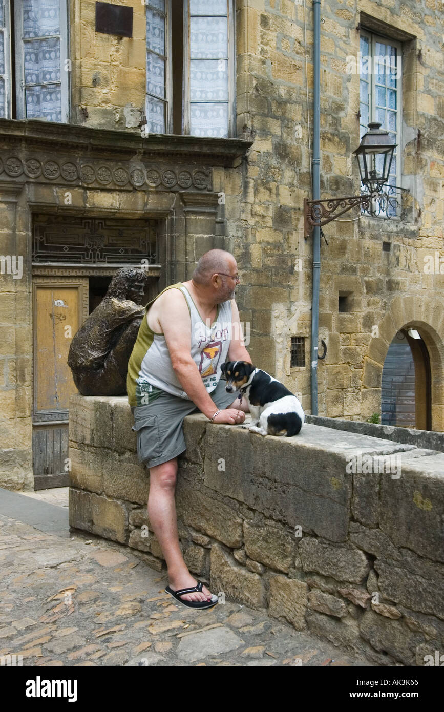 Statue of man and dog hires stock photography and images Alamy