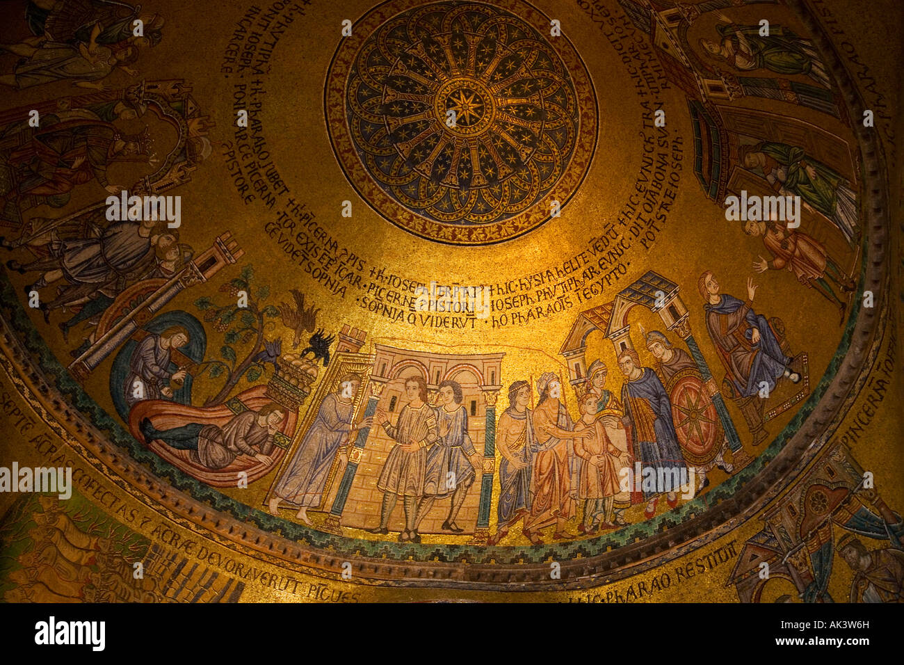 Venice in 13th century hires stock photography and images Alamy