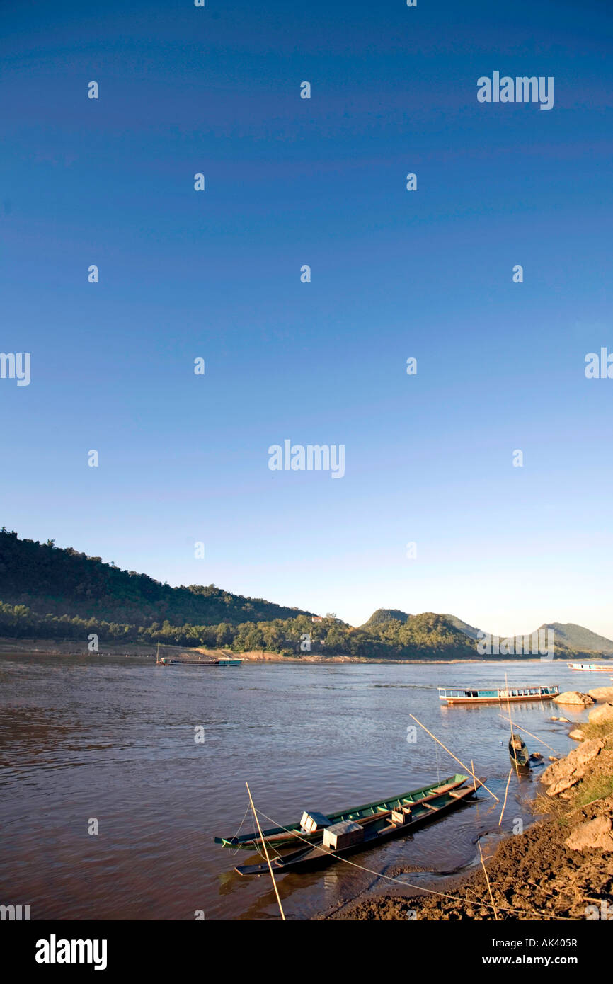 Laos Luang Prabang Mekong River Stock Photo Alamy laos-luang-prabang-mekong-river-stock-photo-alamy