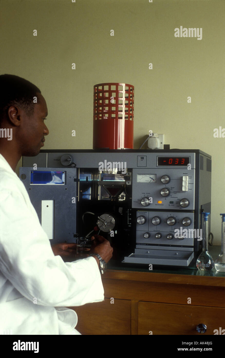 Chemical analysis kenya hires stock photography and images Alamy