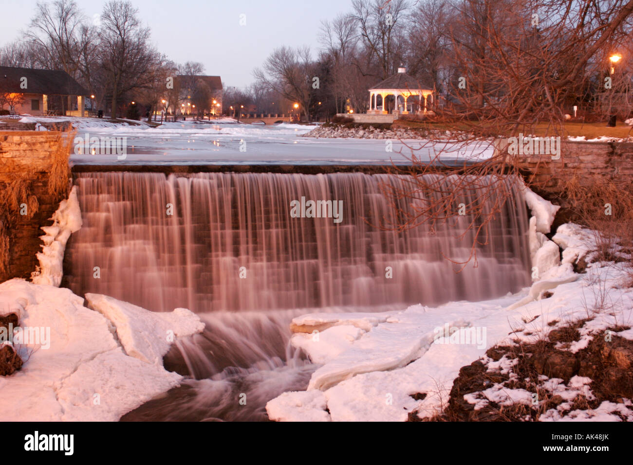 Mill pond park in Midwest America Menomonee Falls Wisconsin in winter Stock Photo Alamy