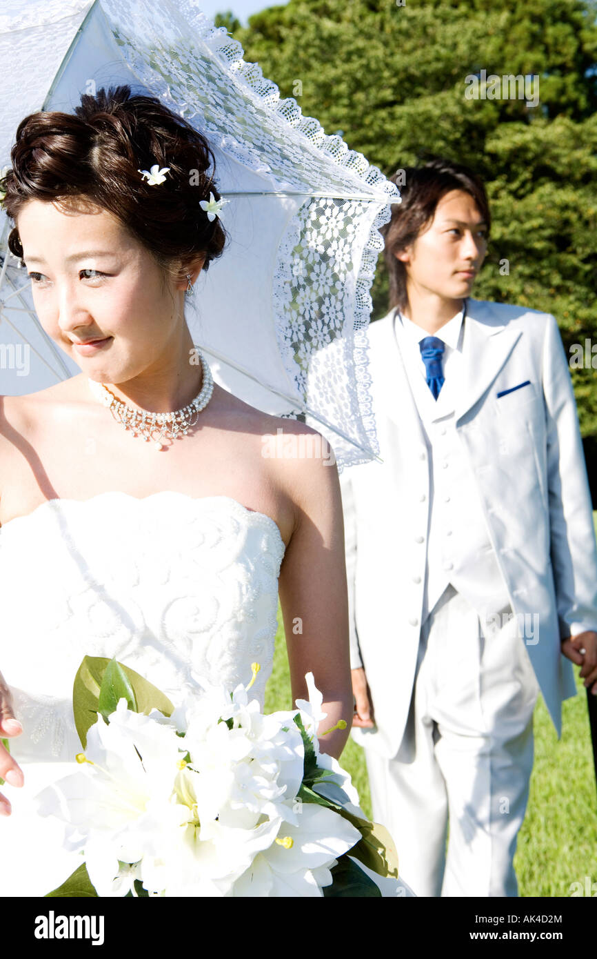 Pensive bride and groom hi-res stock photography and images - Alamy