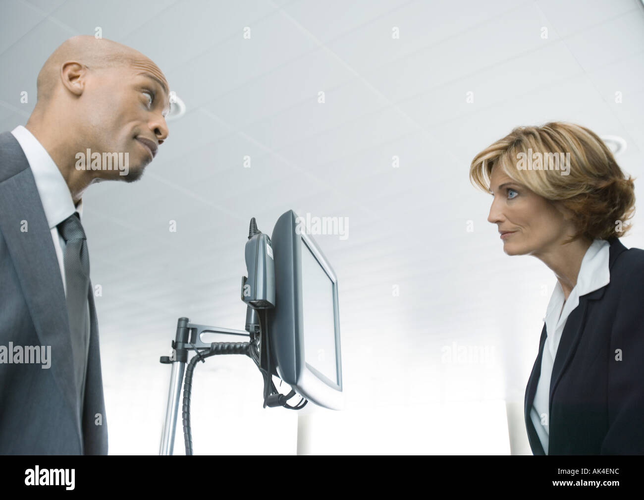 Airport airline attendant computer hi-res stock photography and images ...