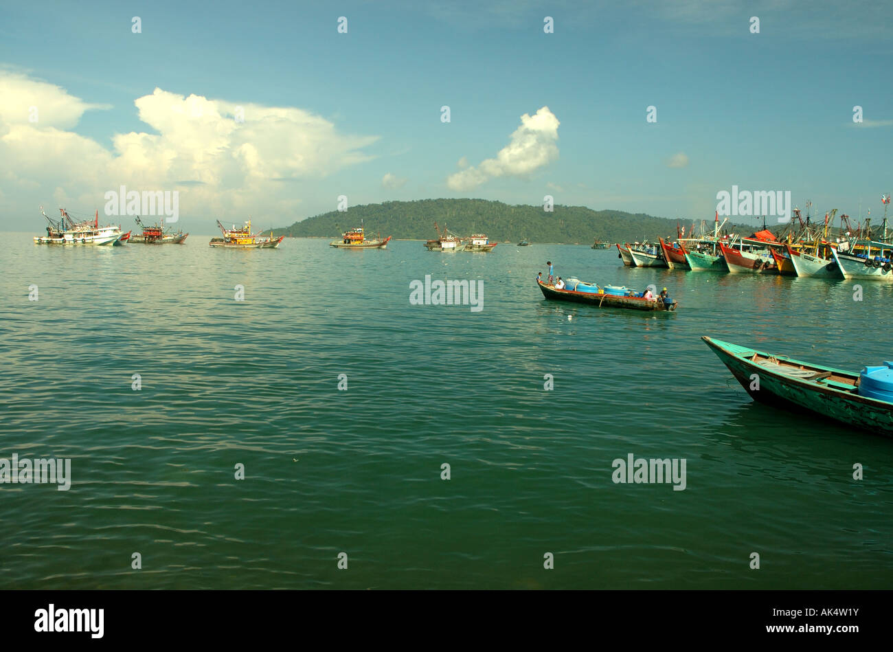 Kota Kinabalu fishing boats in harbour Stock Photo Alamy