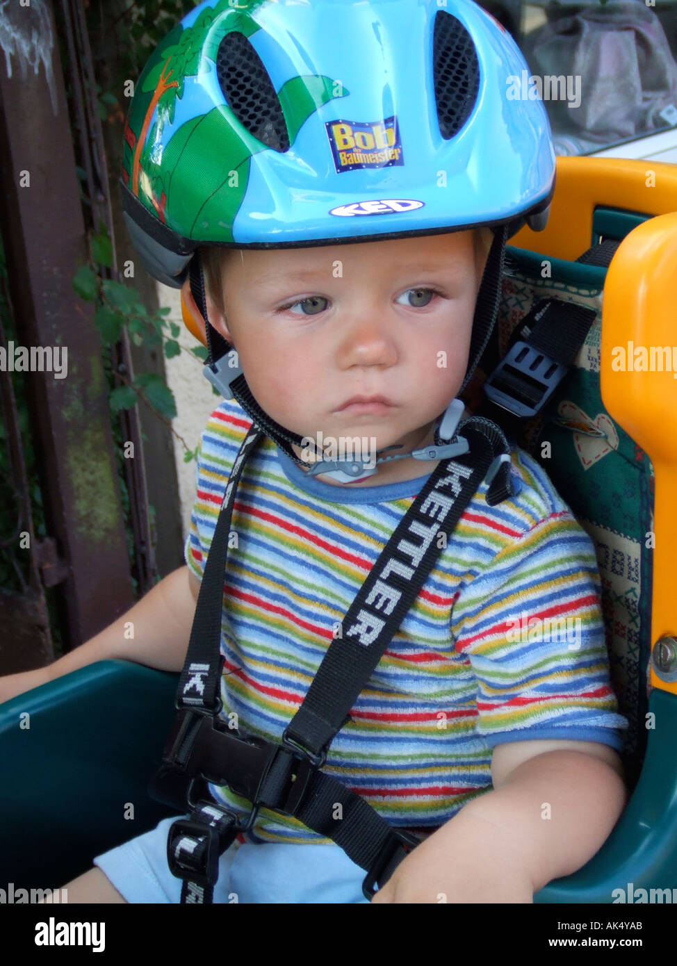 do babies need helmets in bike seats