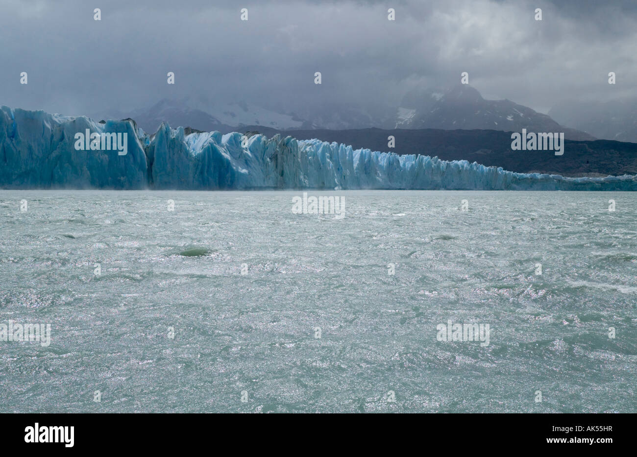 Upsala Glacier, Parque Nacional Los Glaciares, Patagonia, Argentina — free download
