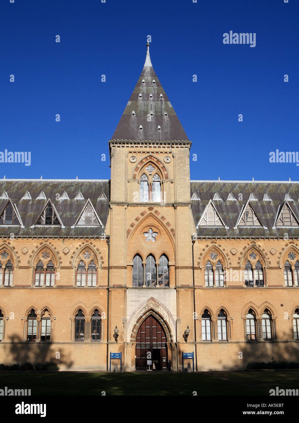 Oxford University Museum of Natural History where the famous 1860 evolution debate between Wilberforce and Huxley took place Stock Photo