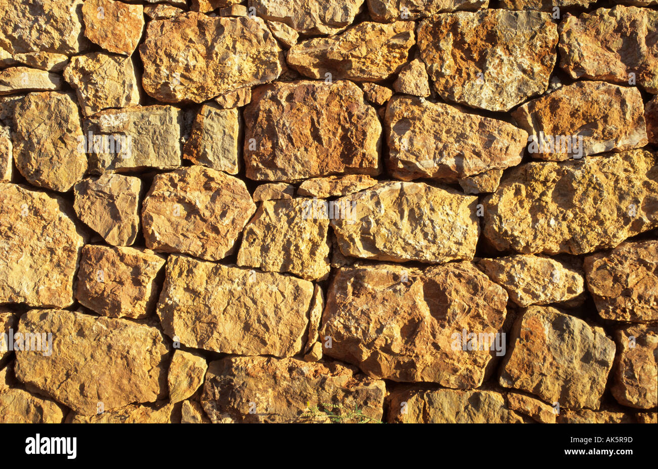 Dry stone wall ibiza hi-res stock photography and images - Alamy