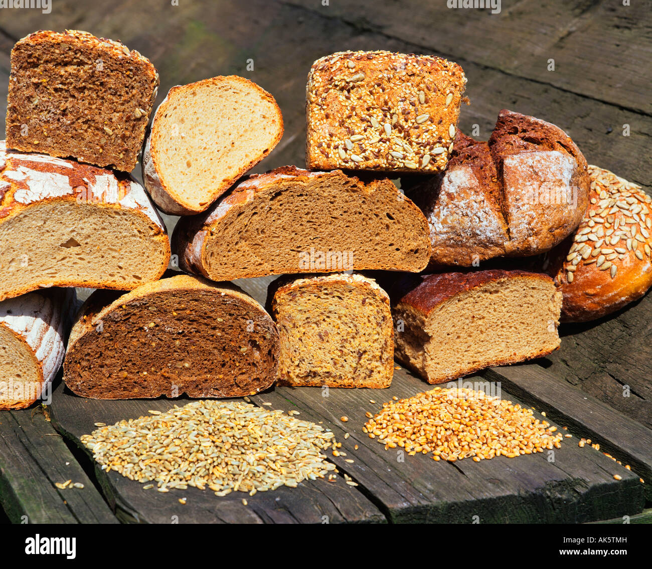 Wholegrain bread / Granary bread Stock Photo Alamy