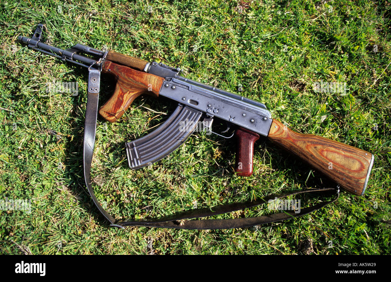 Ak 47 hi-res stock photography and images - Alamy