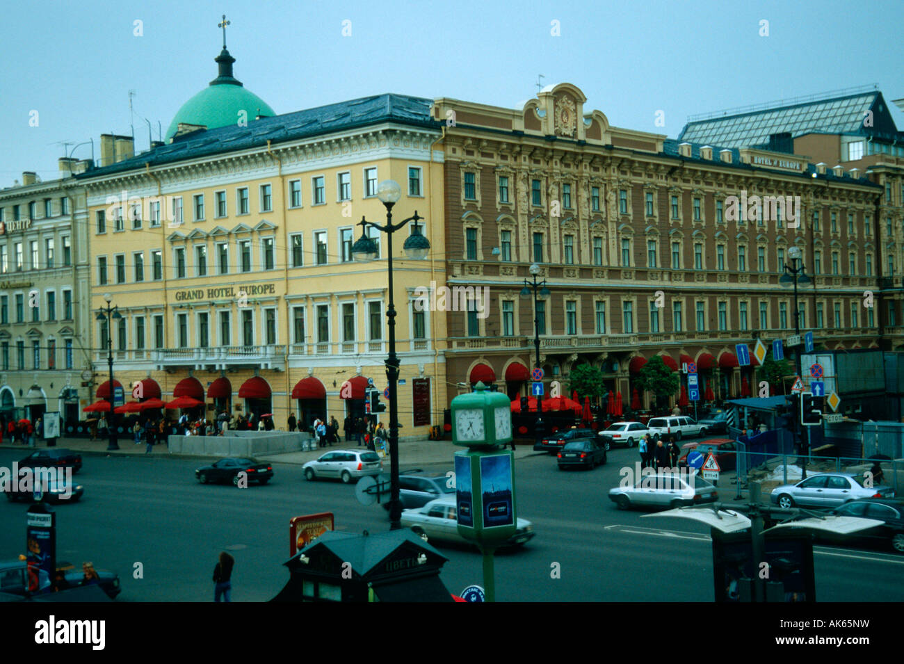 File:Belmond Grand Hotel Europe Saint Petersburg external view.jpg