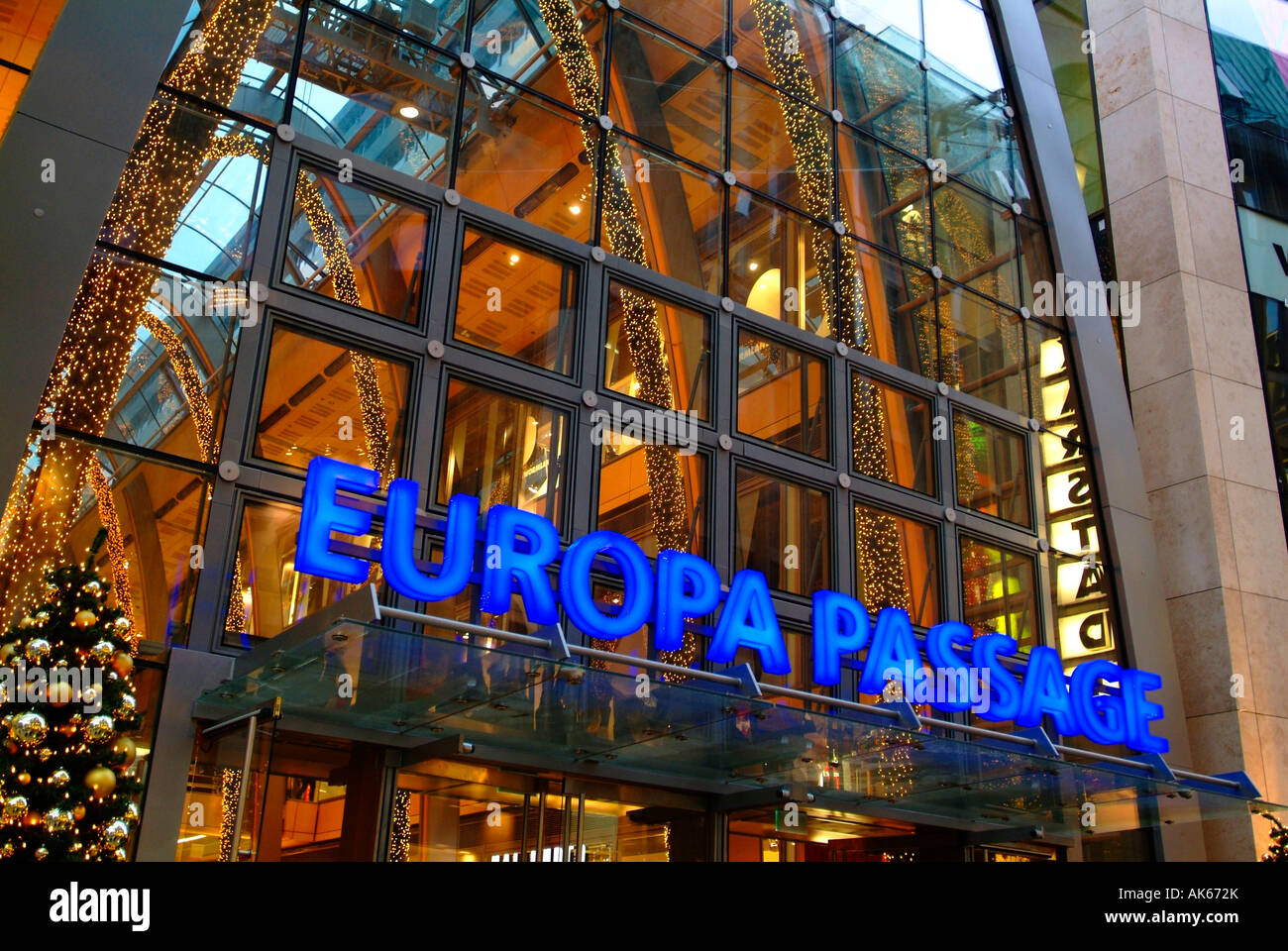 Hamburg / Shopping mall Stock Photo Alamy