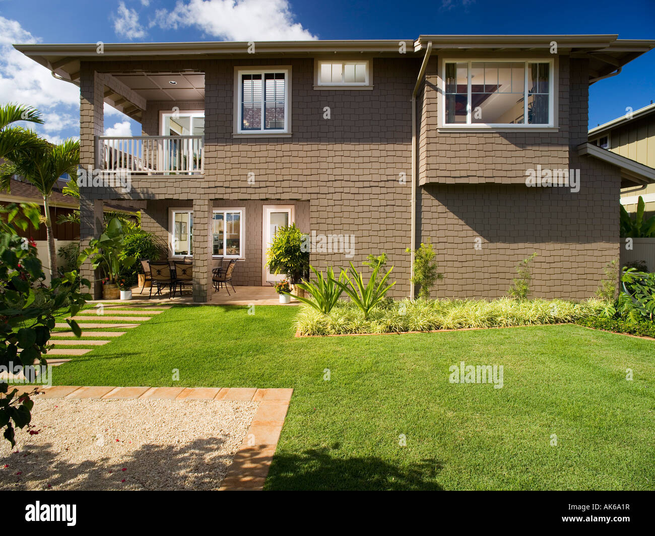 Rear deck house hires stock photography and images Alamy