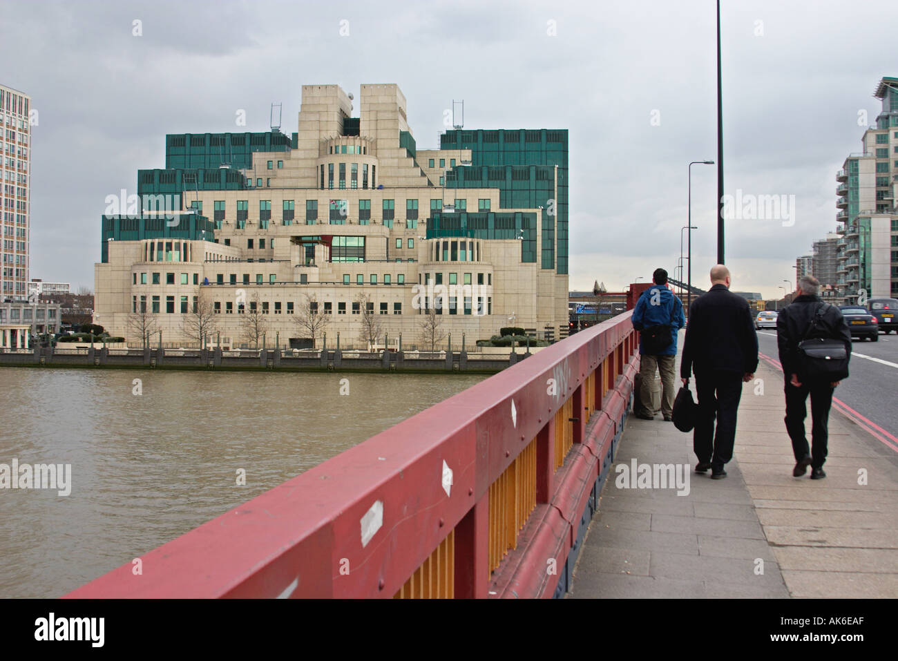 MI6 Secret Intelligence Service HQ at Vauxhall Cross in London England Stock Photo