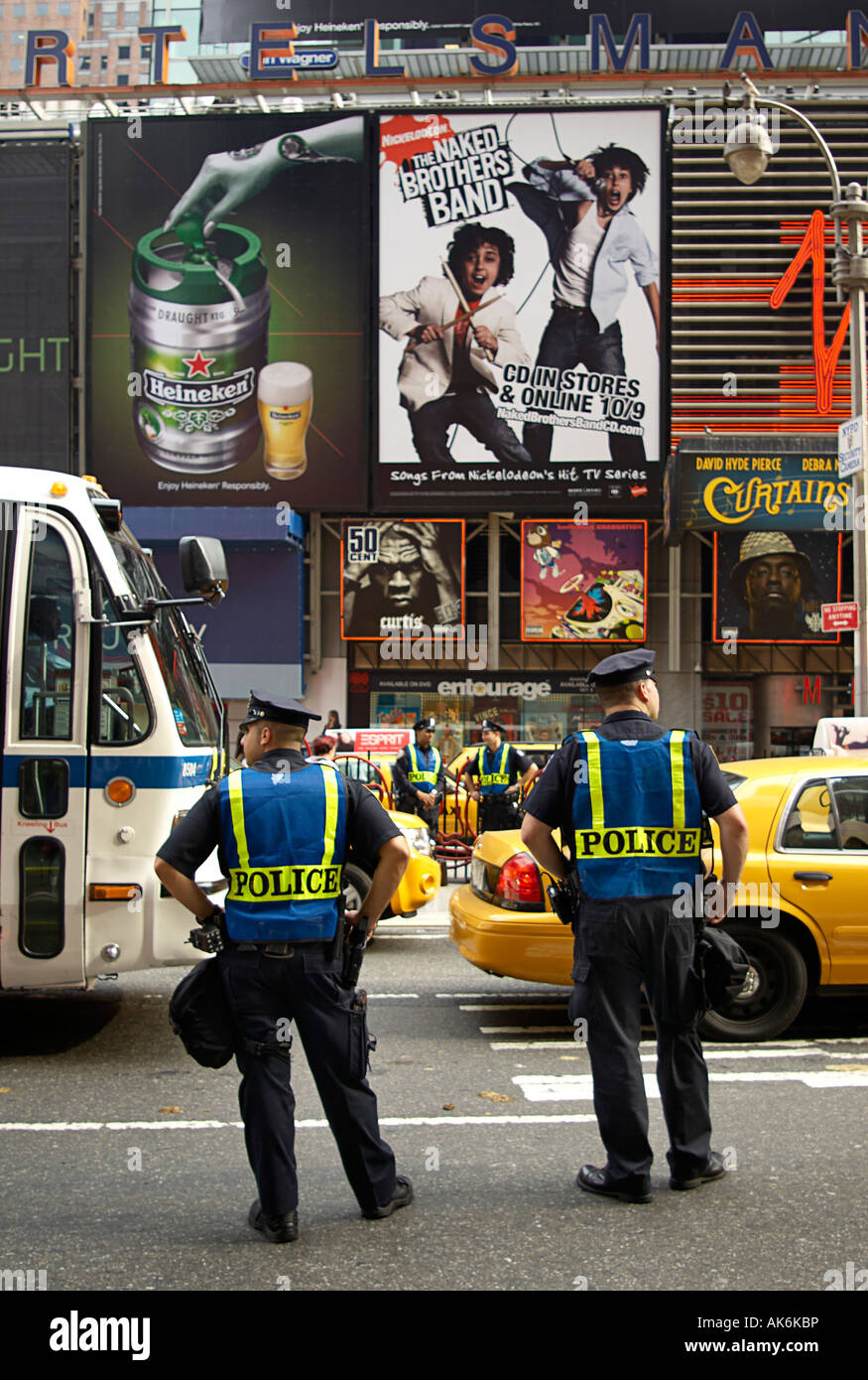 New York City Cops Directing Traffic Stock Photo Alamy