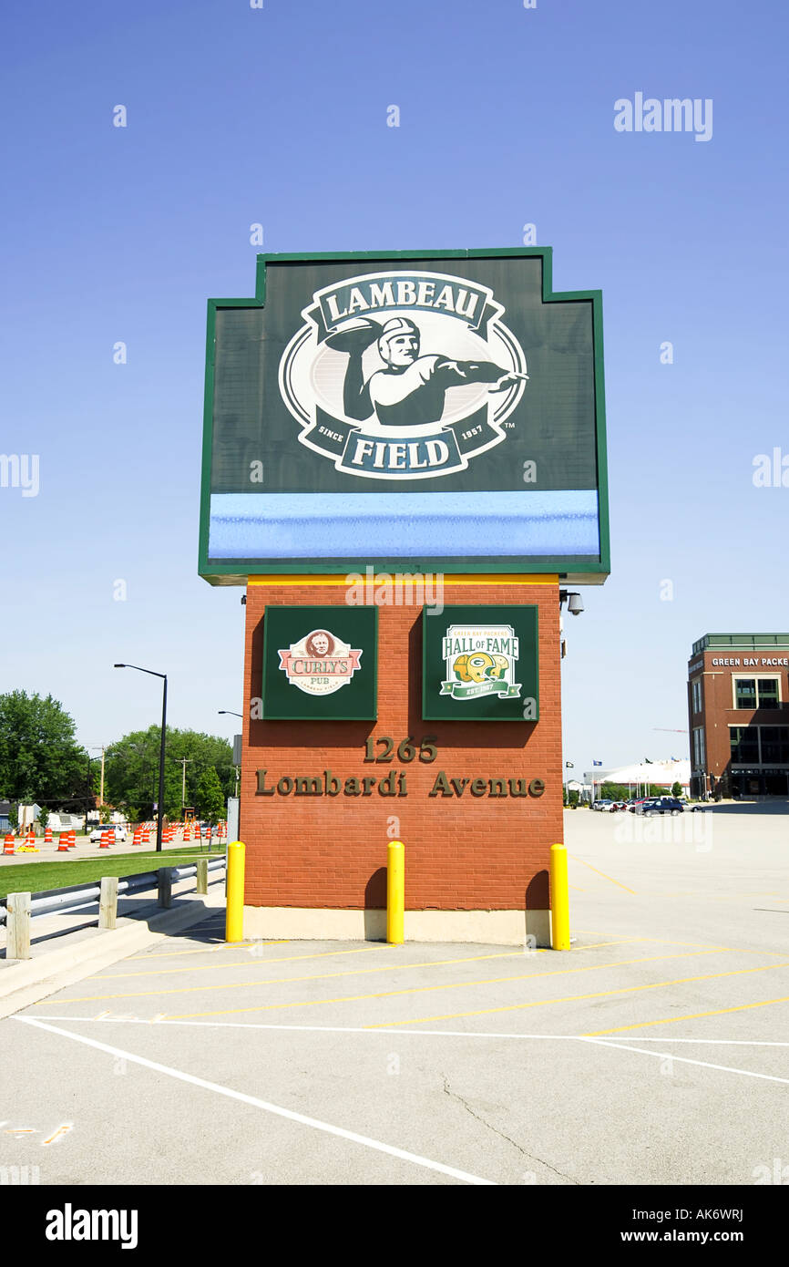 Lambeau field stadium hires stock photography and images Alamy