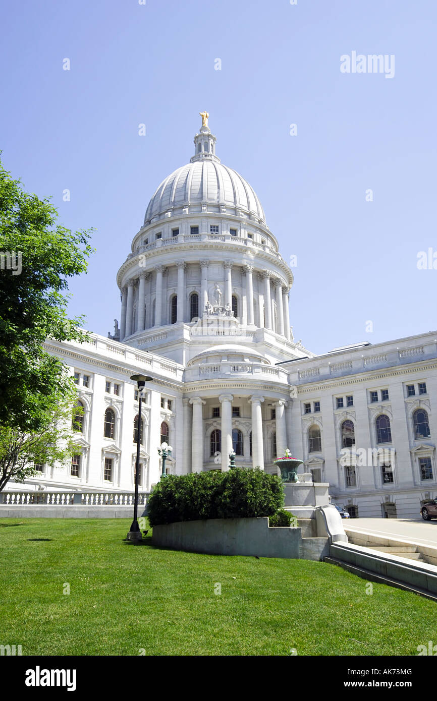 The Wisconsin State Capitol building in Madison WI Stock Photo - Alamy