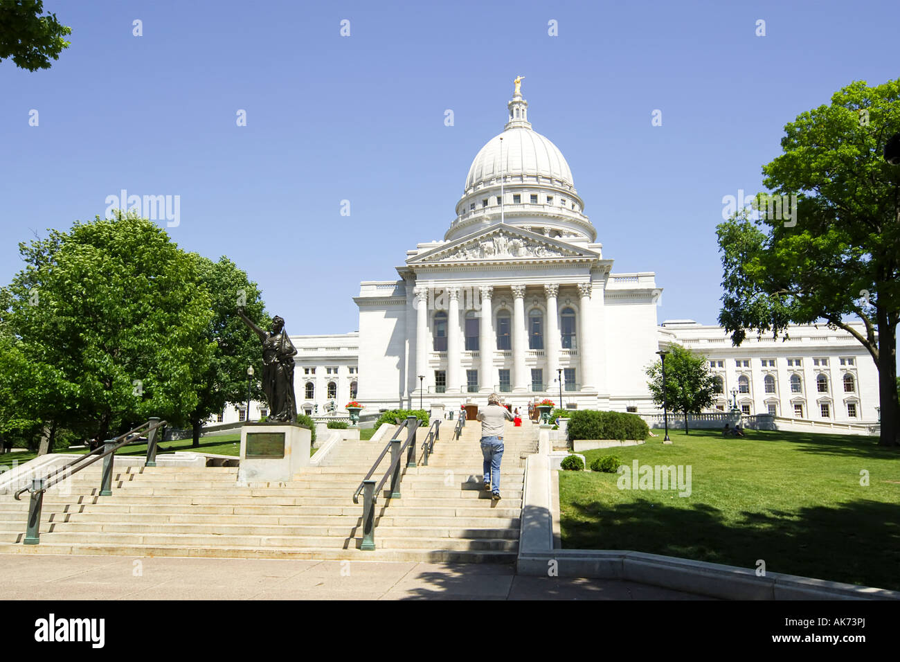 The Wisconsin State Capitol building in Madison WI Stock Photo - Alamy