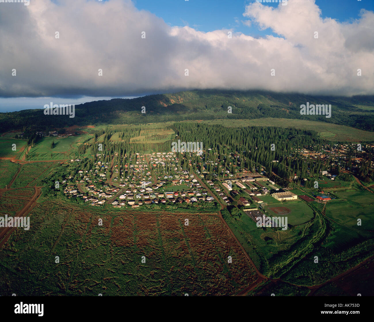 Lanai aerial hires stock photography and images Alamy