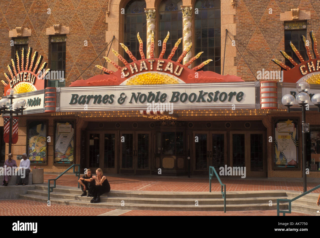 State cinema bookstore hires stock photography and images Alamy