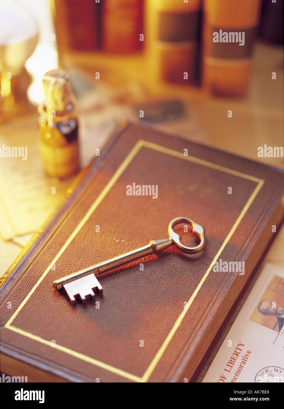 Book key hi-res stock photography and images - Alamy