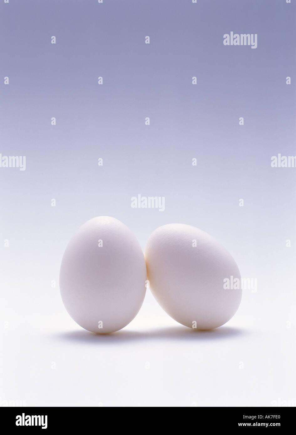 Two eggs hi-res stock photography and images - Alamy